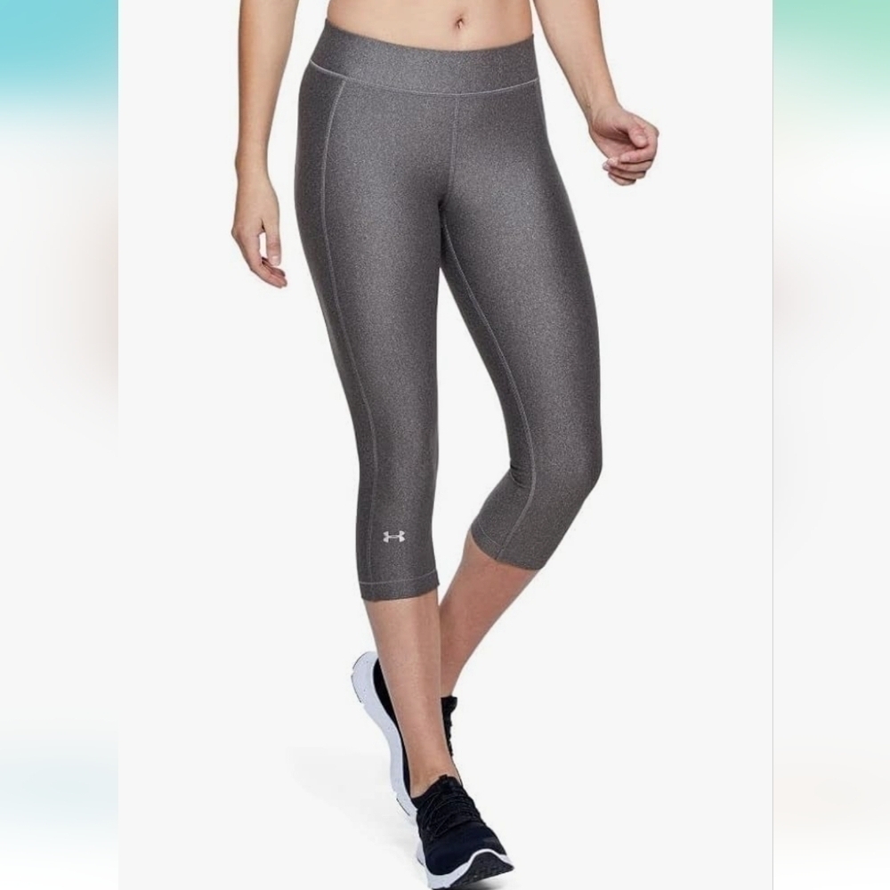 Under Armour Heatgear Compression Leggings. Size Large. New without tags.